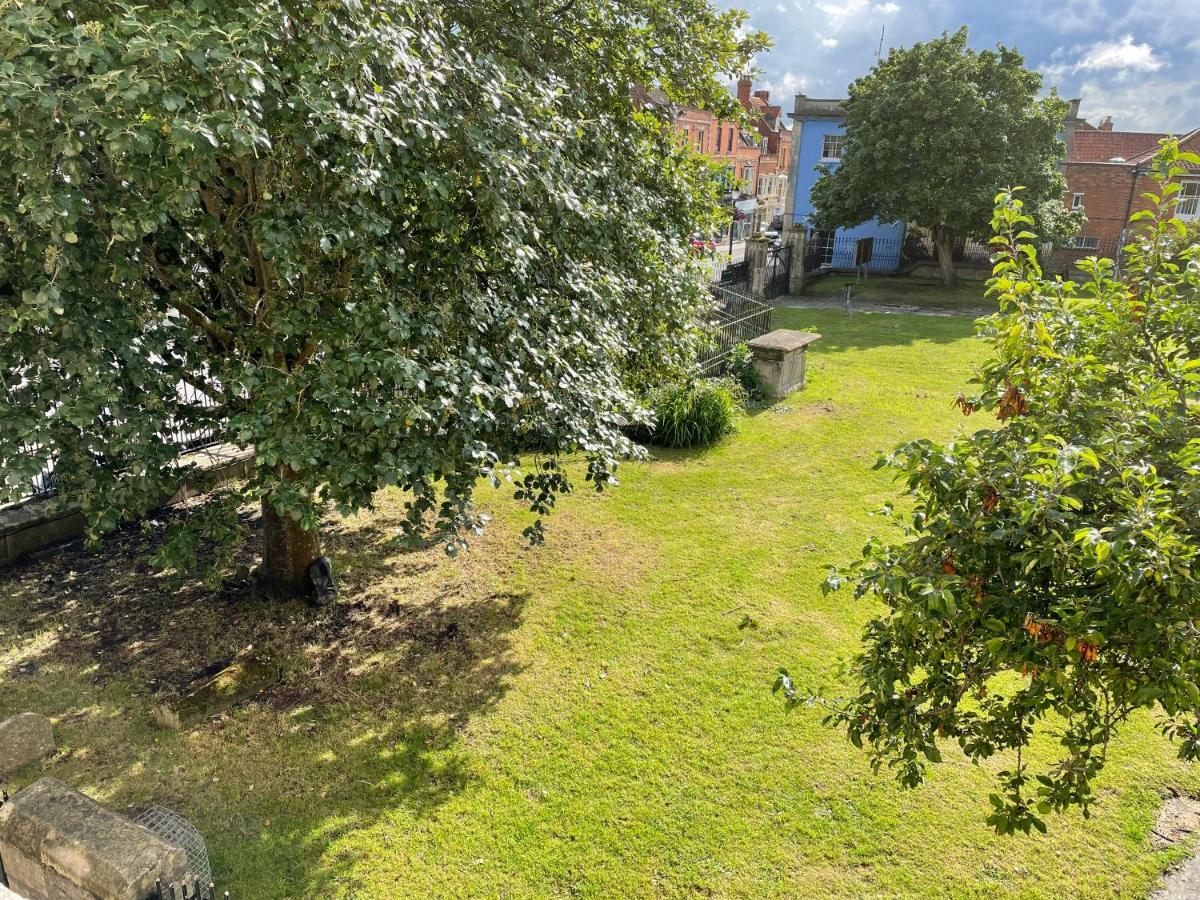 In The Heart Of Glastonbury Buitenkant foto